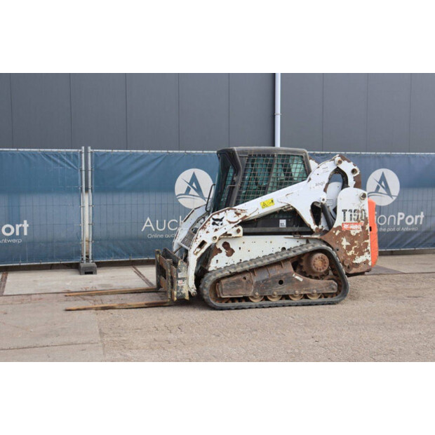 2011 بوبكات T190-46268493