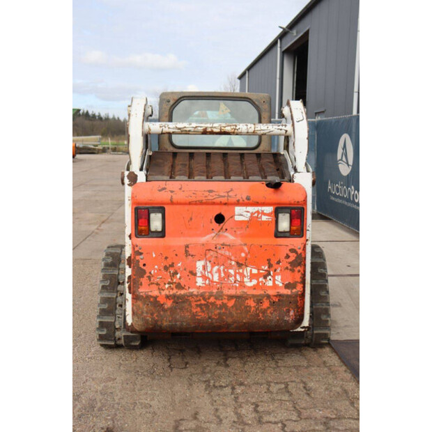 2011 بوبكات T190-46268497