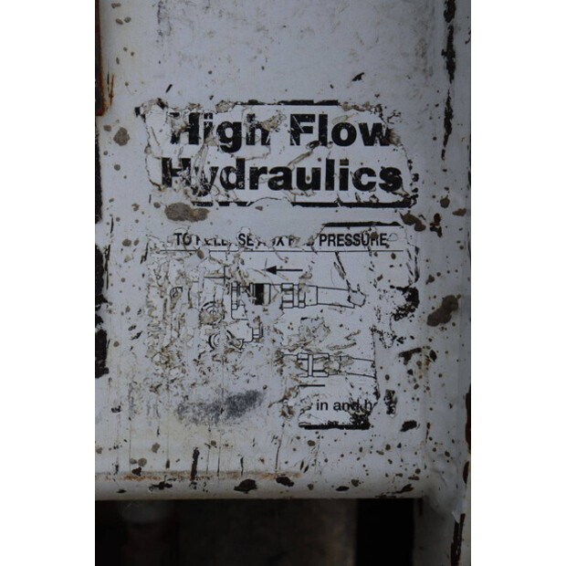 2011 بوبكات T190-46268516