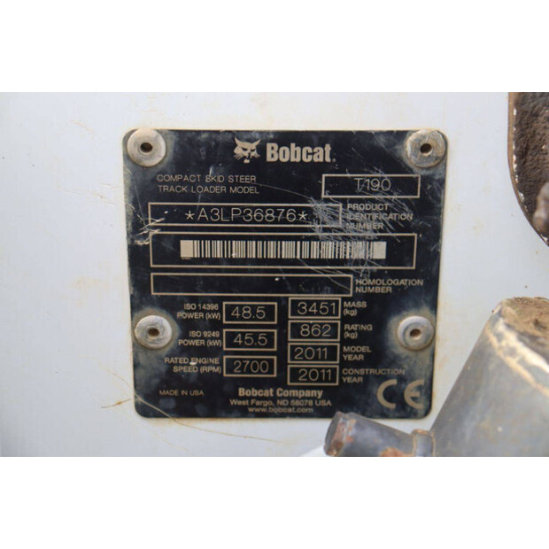 2011 بوبكات T190-46268517