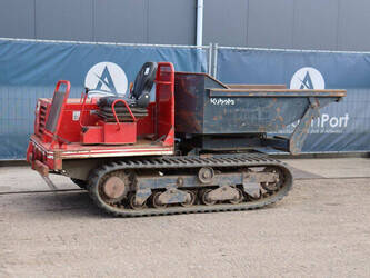 صورة ل شاحنة قلابة مجنزرة كوبوتا KC250