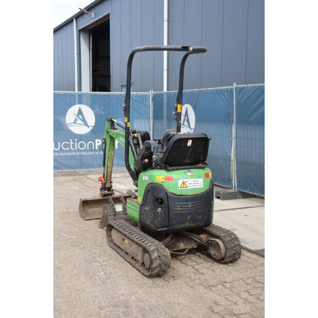 2016 KUBOTA U10-3-46268581