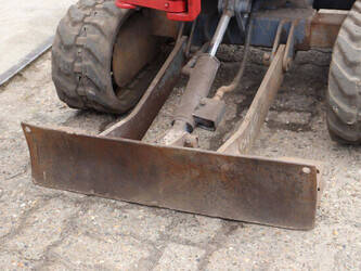 2016-takeuchi-tb210r-1436906-46268636