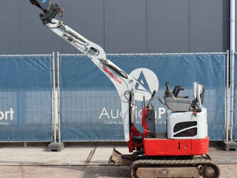 2016-takeuchi-tb210r-1436906-46268655