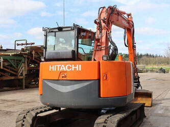 2010-hitachi-zx85us-3-1436907-46268664