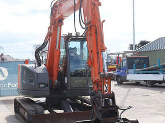 2010-hitachi-zx85us-3-1436907-46268665