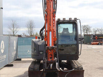 2010-hitachi-zx85us-3-1436907-46268666