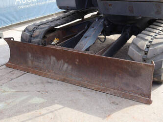 2010-hitachi-zx85us-3-1436907-46268671