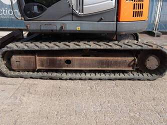 2010-hitachi-zx85us-3-1436907-46268676