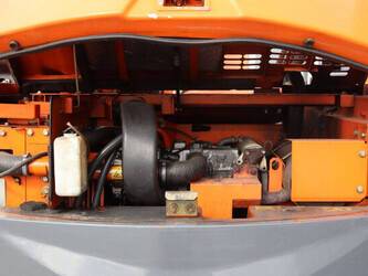 2010-hitachi-zx85us-3-1436907-46268681