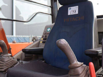 2010-hitachi-zx85us-3-1436907-46268686