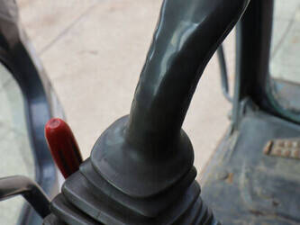 2010-hitachi-zx85us-3-1436907-46268692