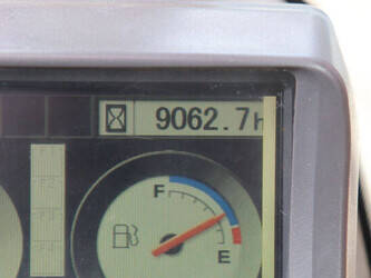 2010-hitachi-zx85us-3-1436907-46268695