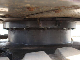 2010-hitachi-zx85us-3-1436907-46268702