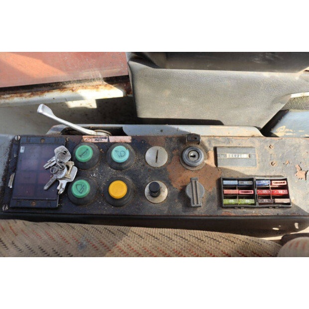 1993 Atlas R804-46268733