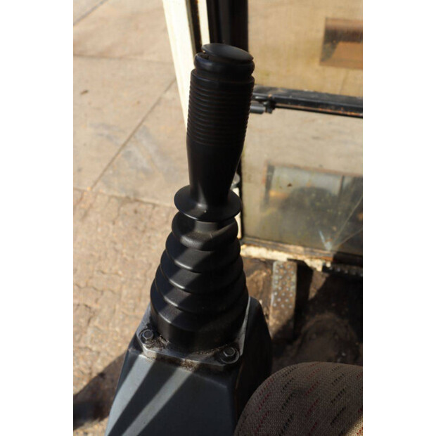 1993 Atlas R804-46268735