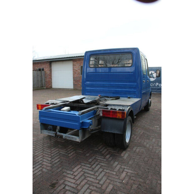 2003 Mercedes-Benz 904.6-46268765