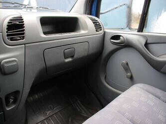 2003-mercedes-benz-904-6-46268803