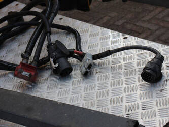 2016-iveco-daily-40c17-1436912-46268846