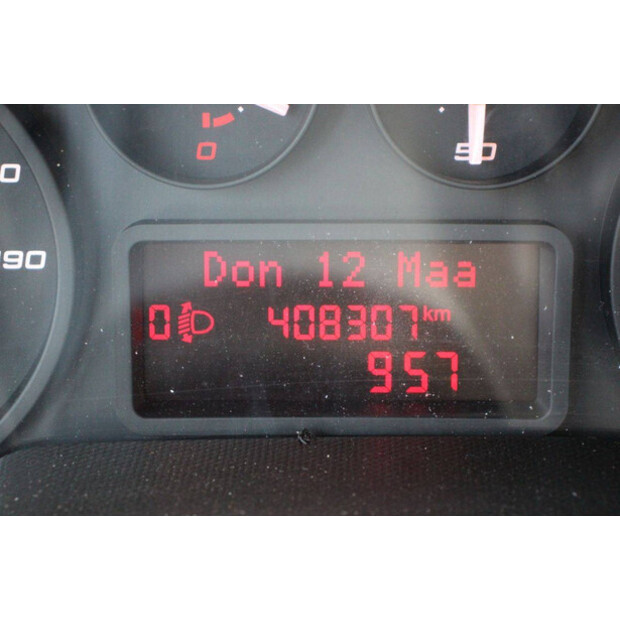 2016 ايفكو Daily 40c17-46268863