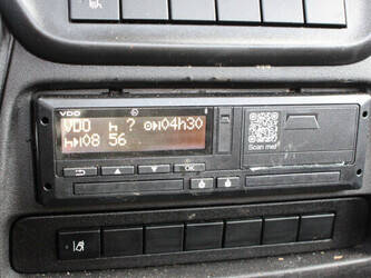 2016-iveco-daily-40c17-1436912-46268867