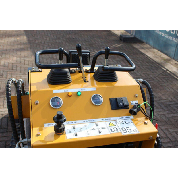 2025 LH T360-46268890