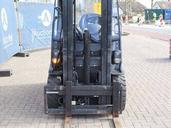 2017-linde-e25r-01-46268996