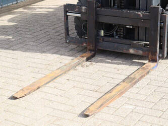 2017-linde-e25r-01-46268998