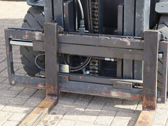 2017-linde-e25r-01-46268999