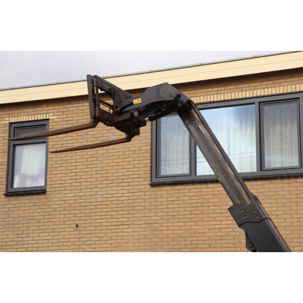 2021 جيه سي بي 30-19E-46269058