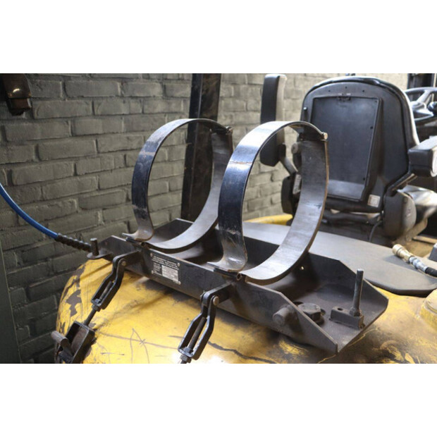 2013 Hyundai 30L-7A-46269073