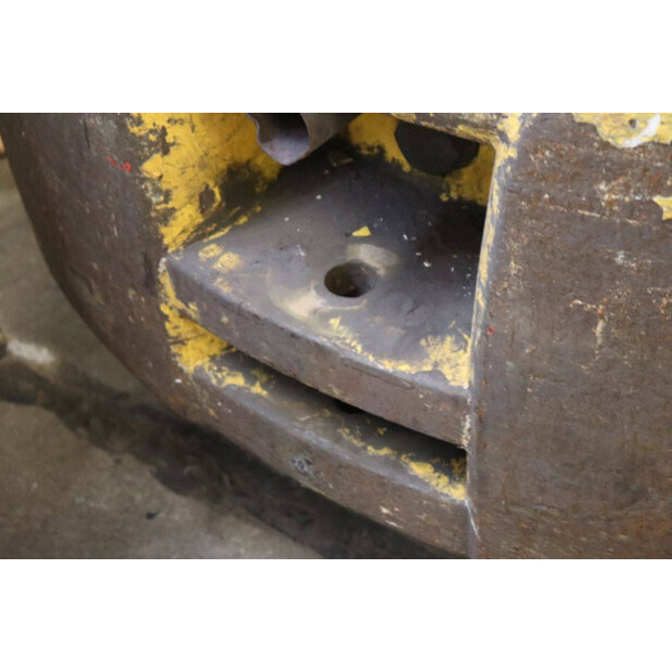 2013 Hyundai 30L-7A-46269074