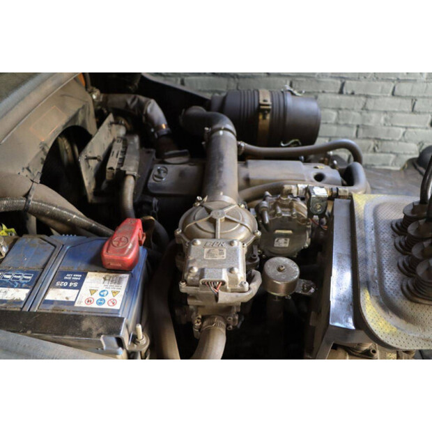 2013 Hyundai 30L-7A-46269077