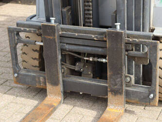 2010-still-rx50-15-1436920-46269088