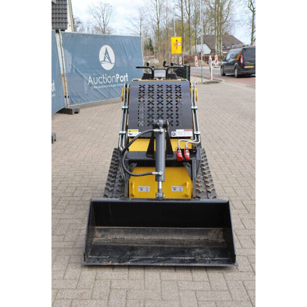 2025 LH T360-46269212