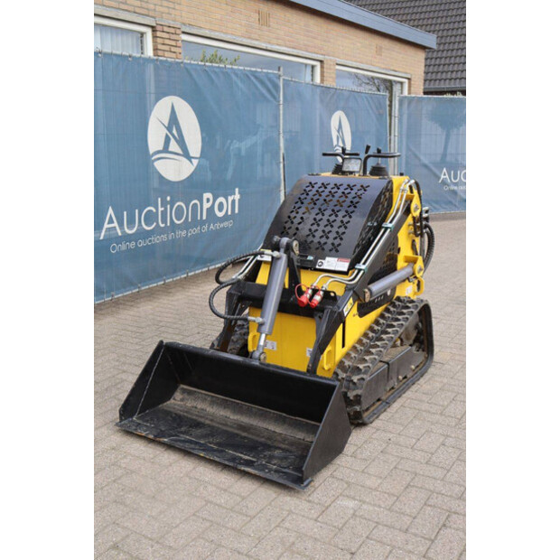 2025 LH T360-46269213