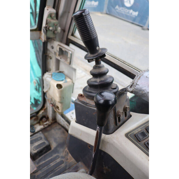 2001 IHI 40JX-46269415