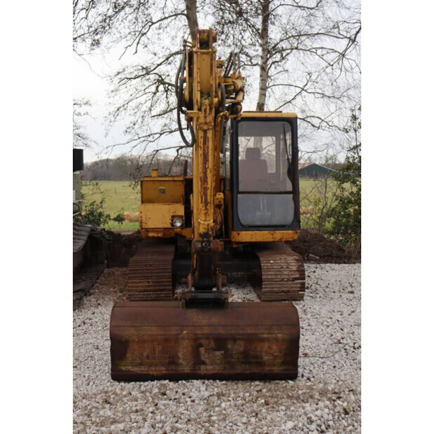 Caterpillar E70B-46269552