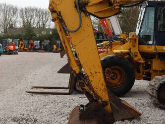 caterpillar-e70b-1436937-46269554