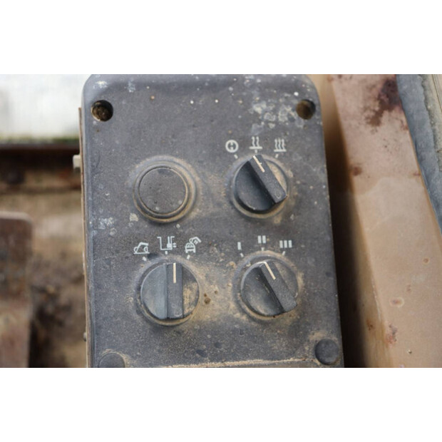 Caterpillar E70B-46269574