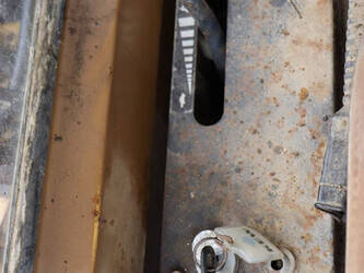 caterpillar-e70b-1436937-46269575