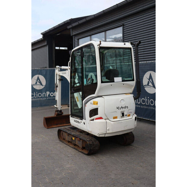 2015 كوبوتا KX019-4-46269686