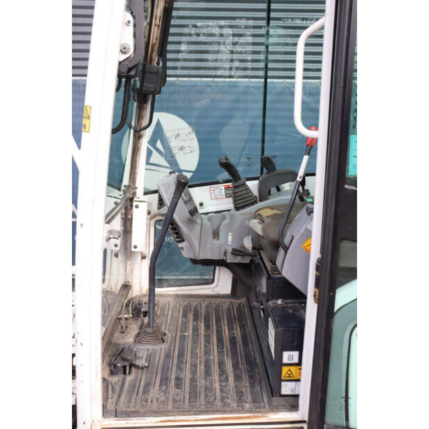 2015 كوبوتا KX019-4-46269710