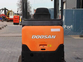 doosan-d18-vt-1436944-46269715