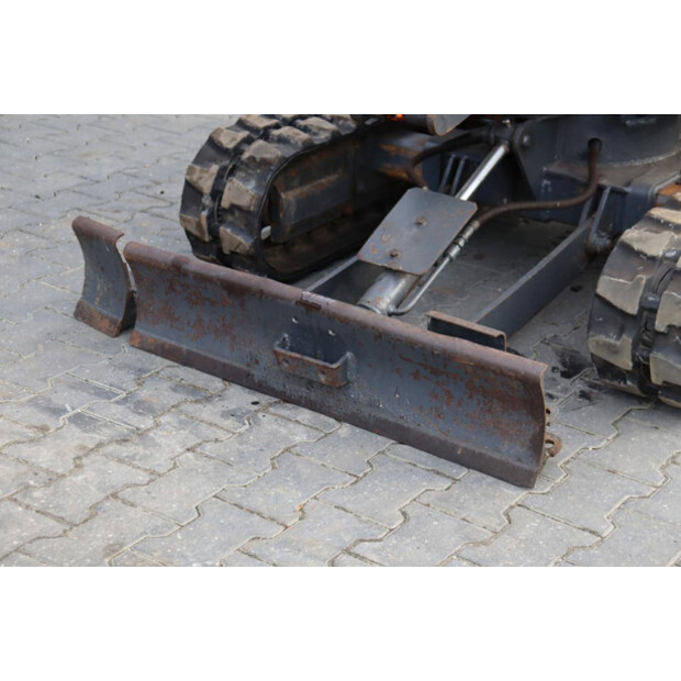 دووسان D18 VT-46269746