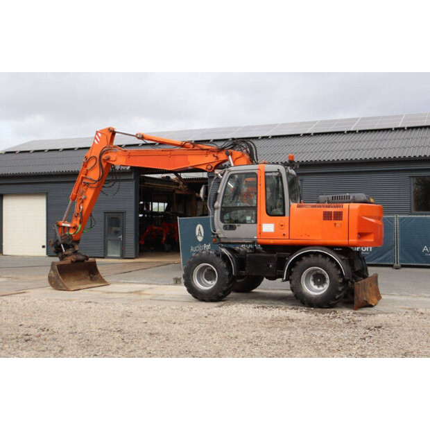 2007 Hitachi ZX160W-46269749