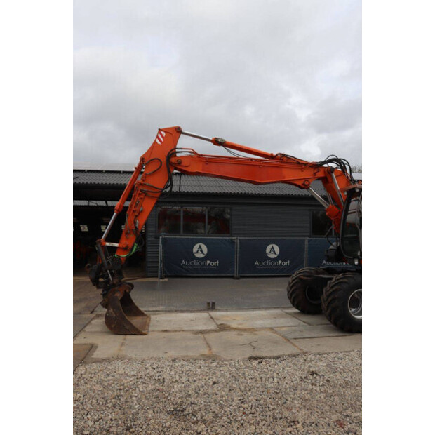 2007 Hitachi ZX160W-46269756
