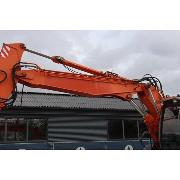 2007 Hitachi ZX160W-46269758