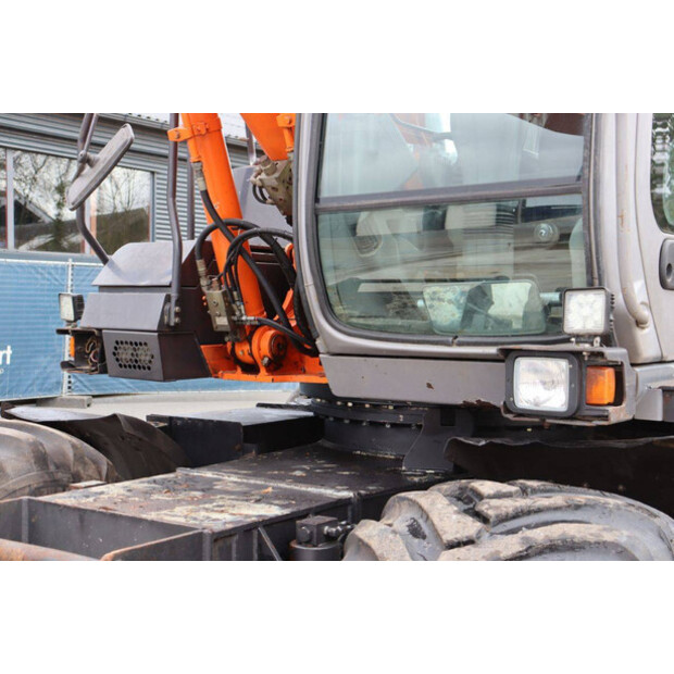 2007 Hitachi ZX160W-46269764