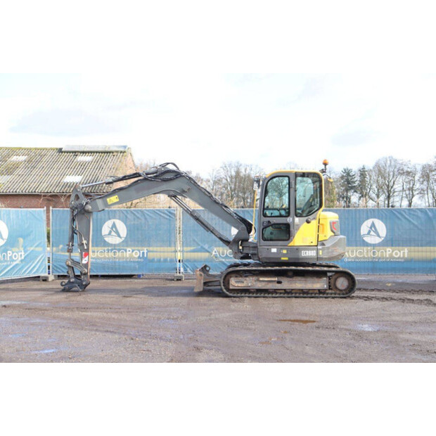 2015 Volvo ECR88D-46269919